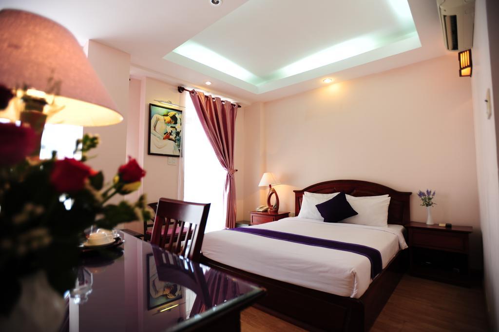Violet Hotel Nha Trang Exterior foto