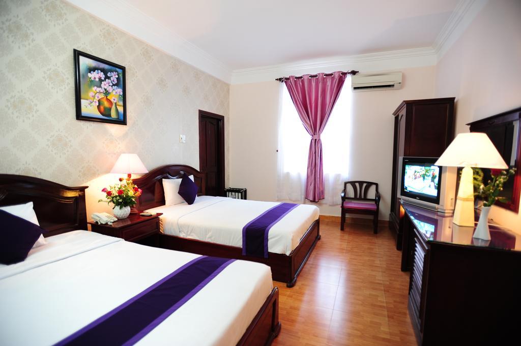 Violet Hotel Nha Trang Habitación foto